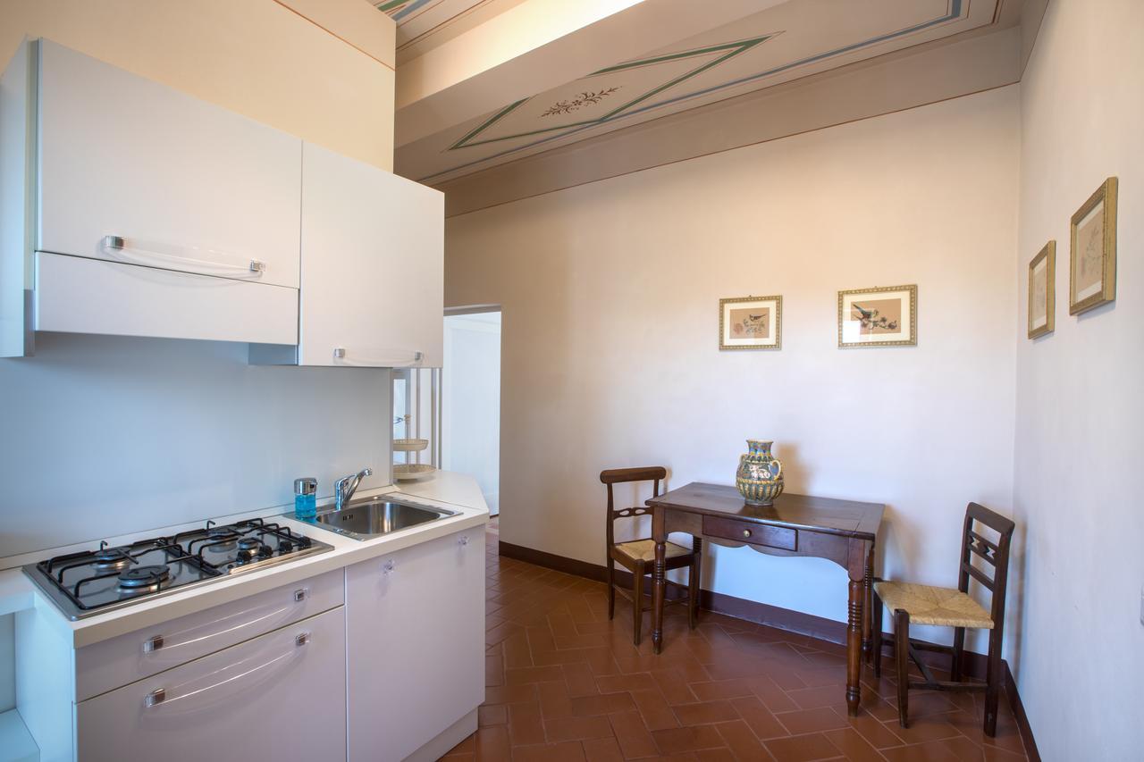 Dimora Rosa Bianca Hotel มาเชราตา ภายนอก รูปภาพ