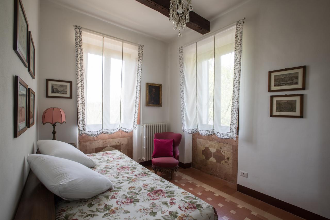 Dimora Rosa Bianca Hotel มาเชราตา ภายนอก รูปภาพ